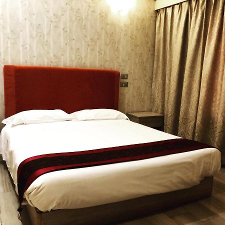 Igiban Hotel Milano Eksteriør bilde